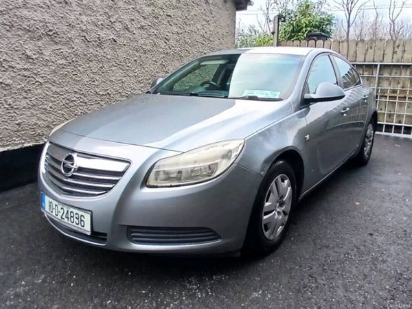 Opel Insignia Saloon, Diesel, 2010, Silver