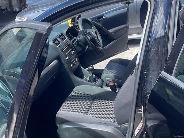 Volkswagen Golf Hatchback, Diesel, 2010, Black