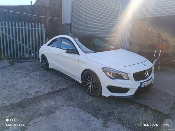 Mercedes-Benz CLA Saloon, Diesel, 2013, White