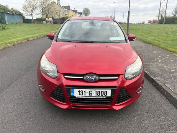 Ford Focus Hatchback, Diesel, 2013, Red