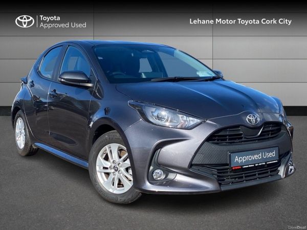Toyota Yaris Hatchback, Petrol Hybrid, 2024, Grey
