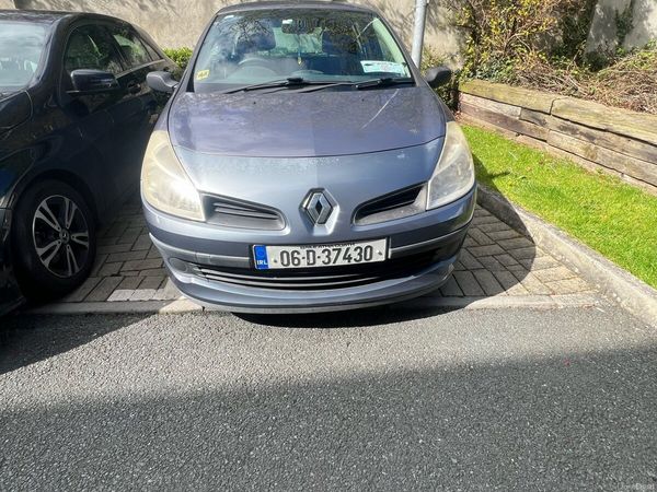Renault Clio Hatchback, Petrol, 2006, Blue