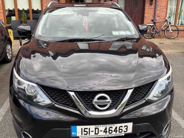 Nissan Qashqai Hatchback, Diesel, 2015, Black