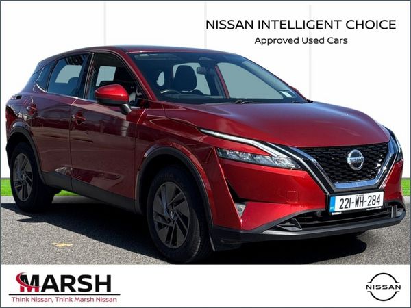 Nissan Qashqai MPV, Petrol, 2022, Red