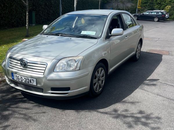 Toyota Avensis Hatchback, Petrol, 2006, Silver