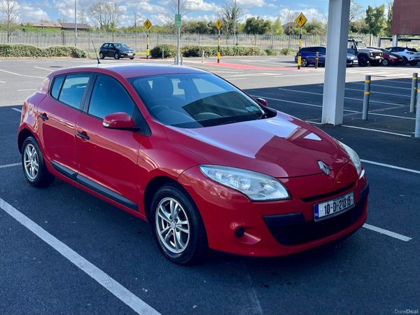 Renault Megane Hatchback, Diesel, 2010, Red