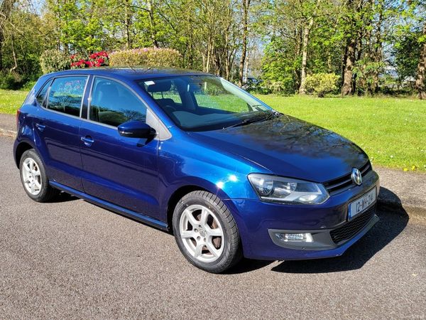 Volkswagen Polo Hatchback, Petrol, 2012, Blue