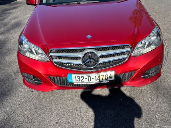 Mercedes-Benz E-Class Saloon, Diesel Hybrid, 2013, Red