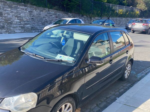 Volkswagen Polo Hatchback, Petrol, 2008, Black