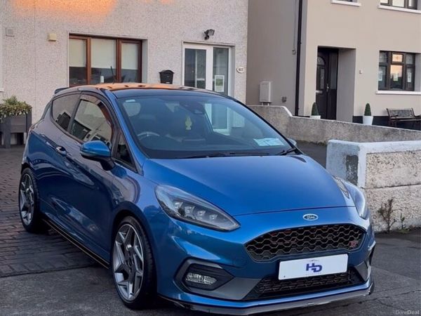 Ford Fiesta Hatchback, Petrol, 2019, Blue