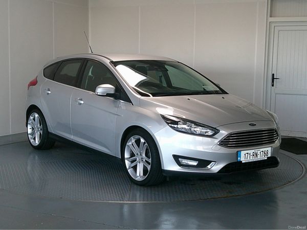 Ford Focus Hatchback, Diesel, 2017, Silver