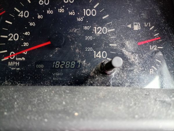 Toyota Corolla Hatchback, Petrol, 2003, Silver