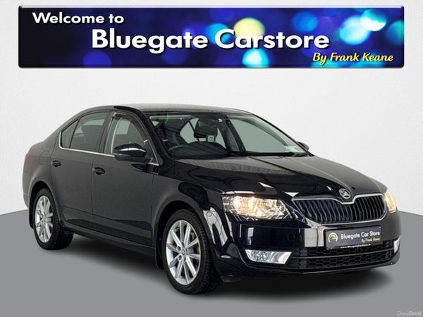 Skoda Octavia Hatchback, Petrol, 2017, Black