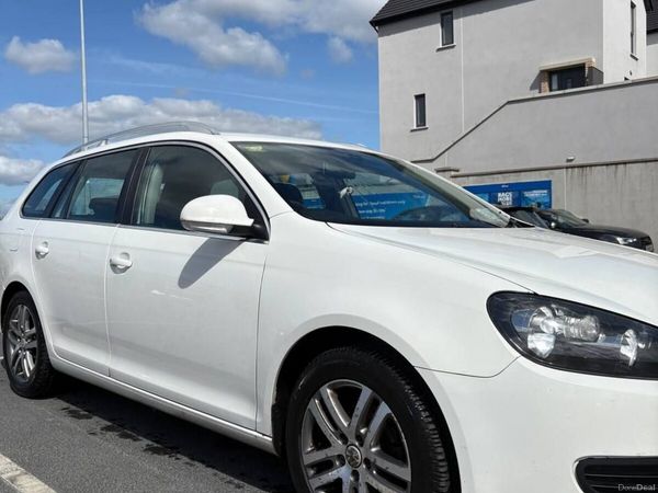 Volkswagen Golf Estate, Diesel, 2011, White