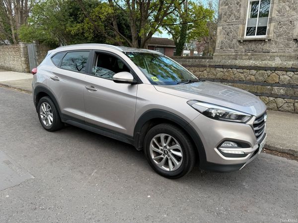 Hyundai Tucson SUV, Diesel, 2016, White