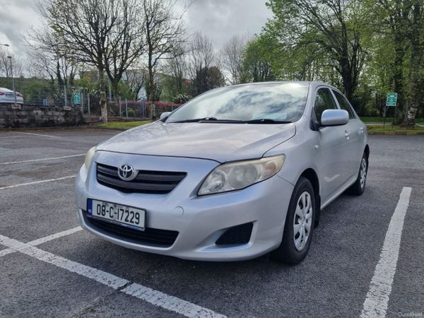 Toyota Corolla Saloon, Petrol, 2008, Silver