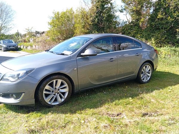 Vauxhall Insignia Hatchback, Diesel, 2016, Grey