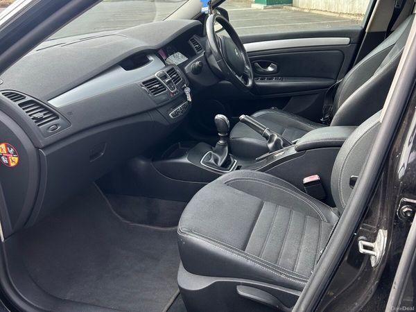 Renault Laguna Hatchback, Diesel, 2008, Black