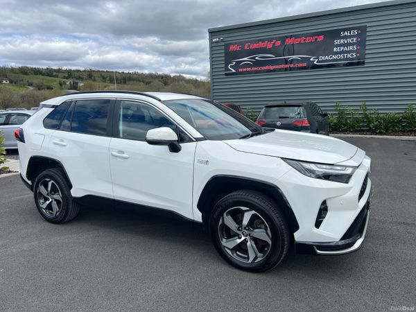 Toyota RAV4 SUV, Petrol Hybrid, 2024, White