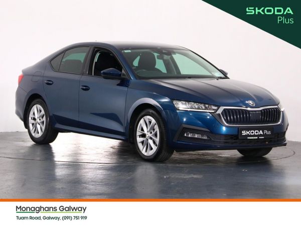 Skoda Octavia Saloon, Diesel, 2022, Blue