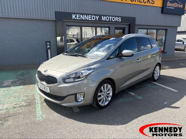 Kia Carens Estate, Diesel, 2013, Silver
