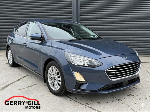 Ford Focus Hatchback, Diesel, 2020, Blue