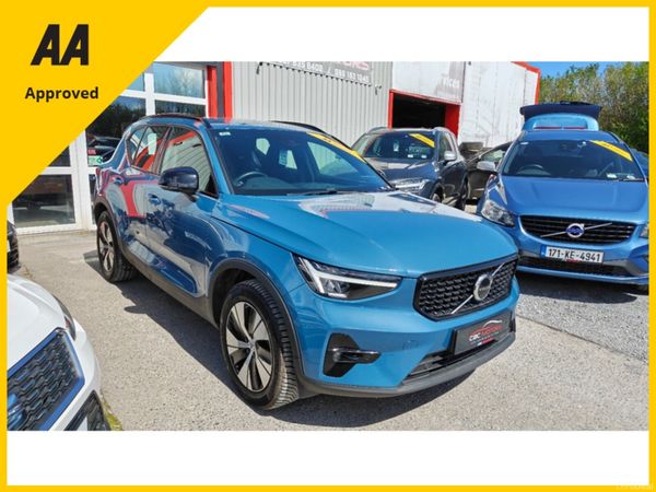 Volvo XC40 SUV, Petrol Plug-in Hybrid, 2023, Blue
