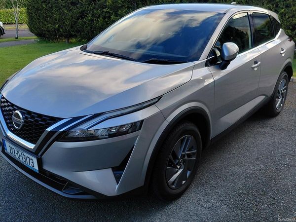 Nissan Qashqai MPV, Petrol, 2021, Grey