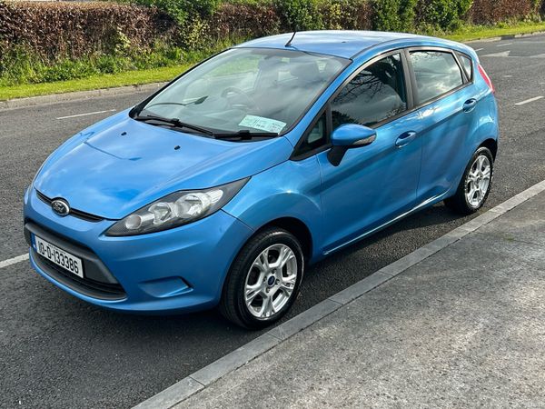 Ford Fiesta Hatchback, Diesel, 2010, Blue
