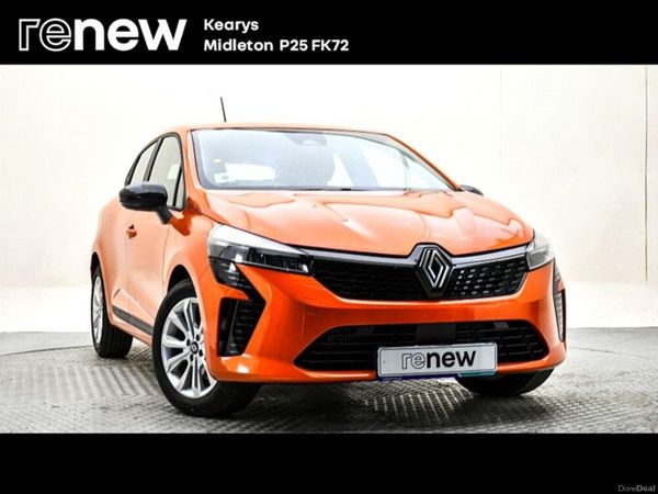 Renault Clio Hatchback, Petrol, 2025, Orange