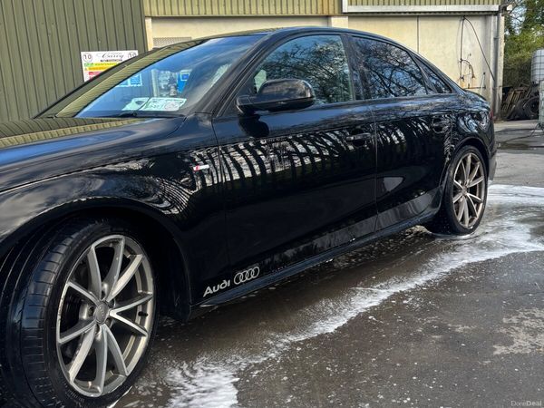 Audi A4 Saloon, Diesel, 2015, Black