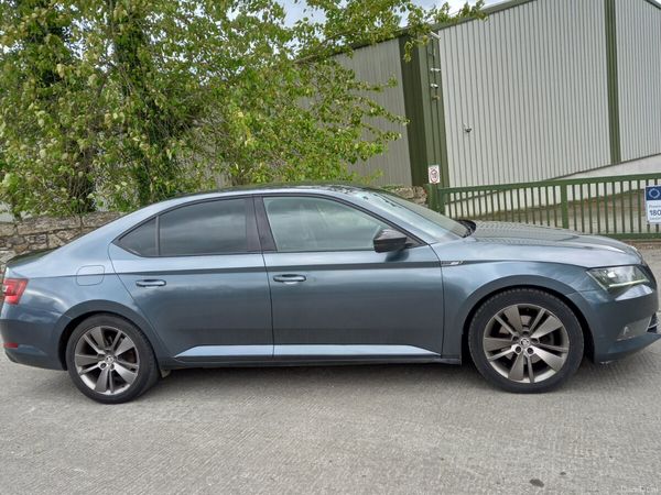 Skoda Superb Saloon, Diesel, 2017, Grey