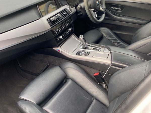 BMW 5-Series Saloon, Diesel, 2013, White