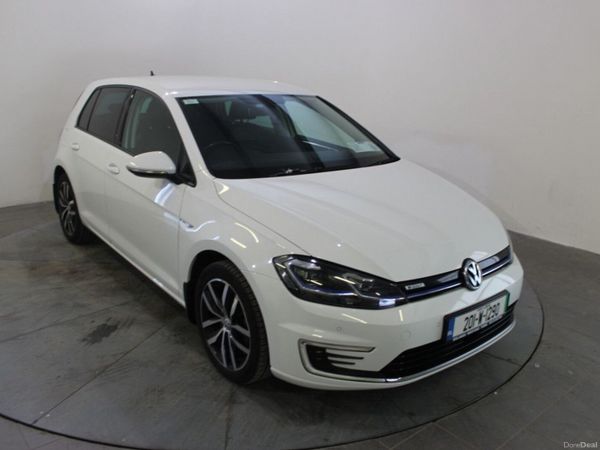 Volkswagen Golf Estate, Electric, 2020, White