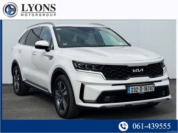 Kia Sorento SUV, Petrol Plug-in Hybrid, 2023, White