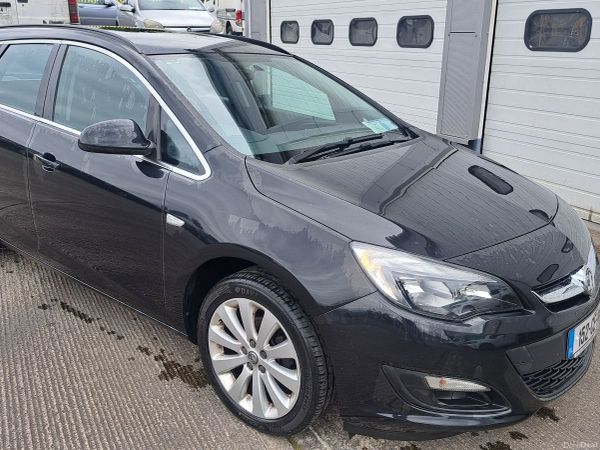 Vauxhall Astra Estate, Petrol, 2015, Black