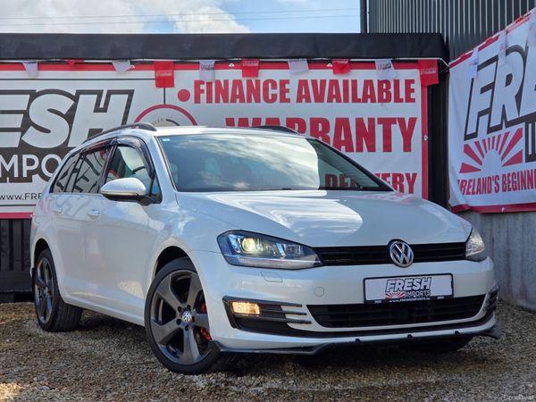 Volkswagen Golf Estate, Petrol, 2015, White