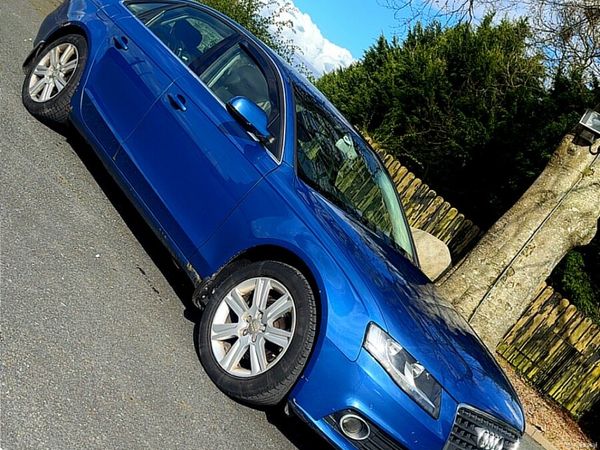 Audi A4 Saloon, Diesel, 2011, Blue