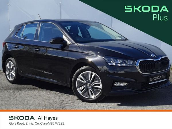 Skoda Fabia Hatchback, Petrol, 2023, Black