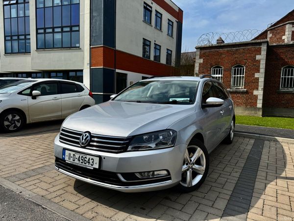 Volkswagen Passat Estate, Diesel, 2011, Silver