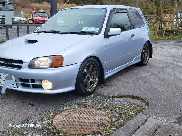 Toyota Starlet Hatchback, Petrol, 1997, Silver