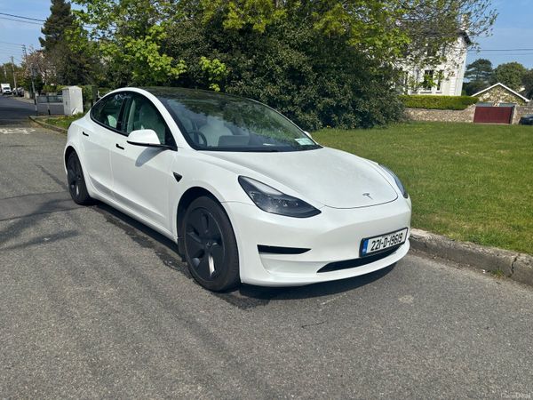 Tesla Model 3 Saloon, Electric, 2022, White