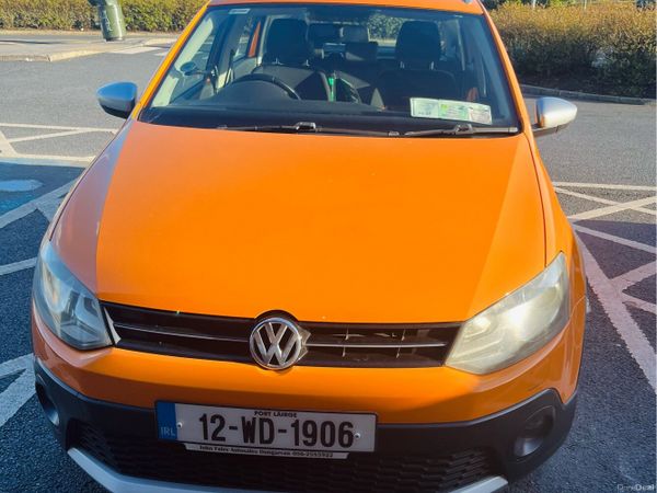 Volkswagen Polo Hatchback, Petrol, 2012, Orange