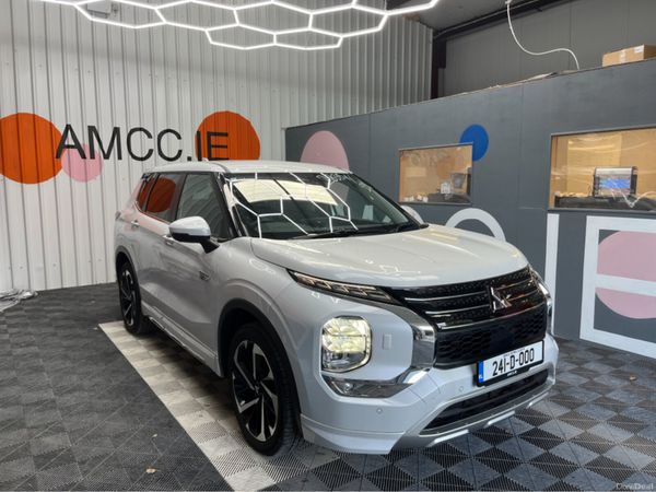 Mitsubishi Outlander SUV, Petrol Plug-in Hybrid, 2024, White