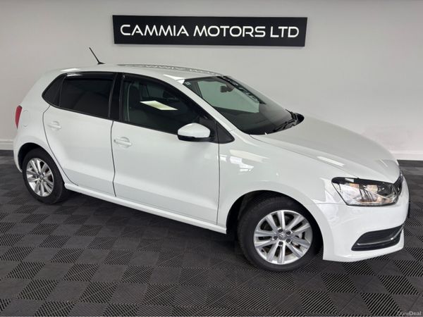 Volkswagen Polo Hatchback, Petrol, 2016, White
