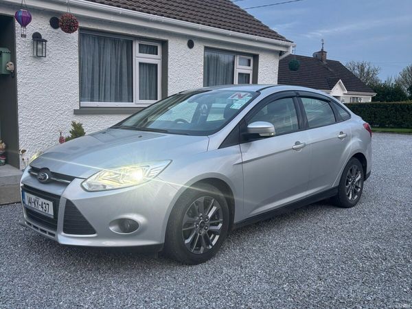Ford Focus Saloon, Diesel, 2014, Silver