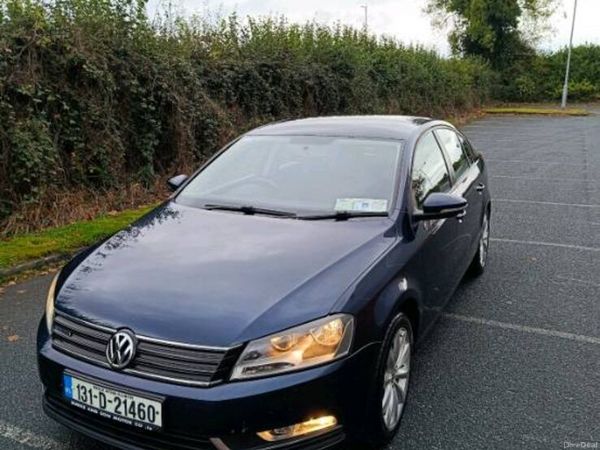 Volkswagen Passat Saloon, Diesel, 2013, Blue