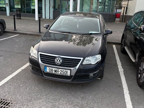 Volkswagen Passat Saloon, Petrol, 2008, Black
