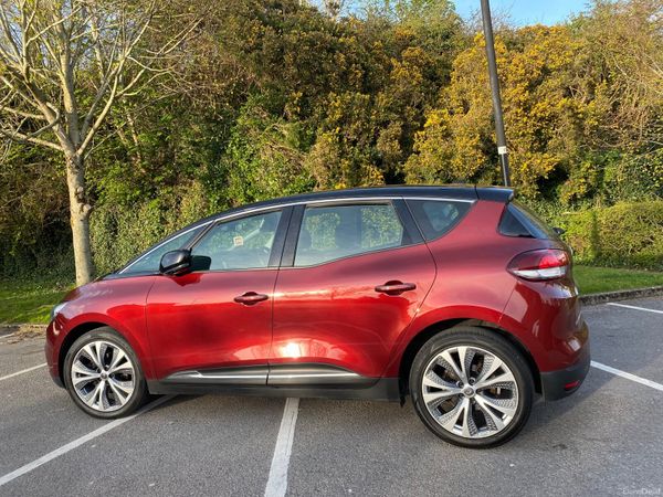 Renault Scenic MPV, Diesel, 2018, Red