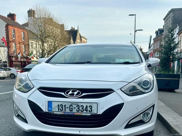 Hyundai i40 Saloon, Diesel, 2013, White